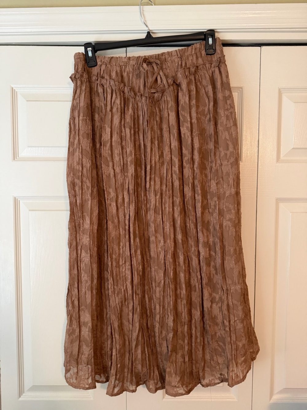 Listicle Tiered Maxi Skirt in Brown - Picture 3 of 6
